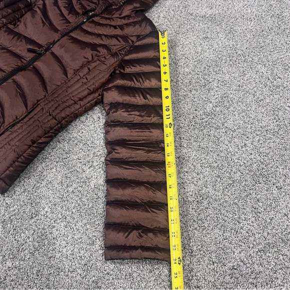 Andrew Marc Metallic Brown Packable Lightweight Premium Down Hoodie Women’s Sz M - Picture 4 of 9